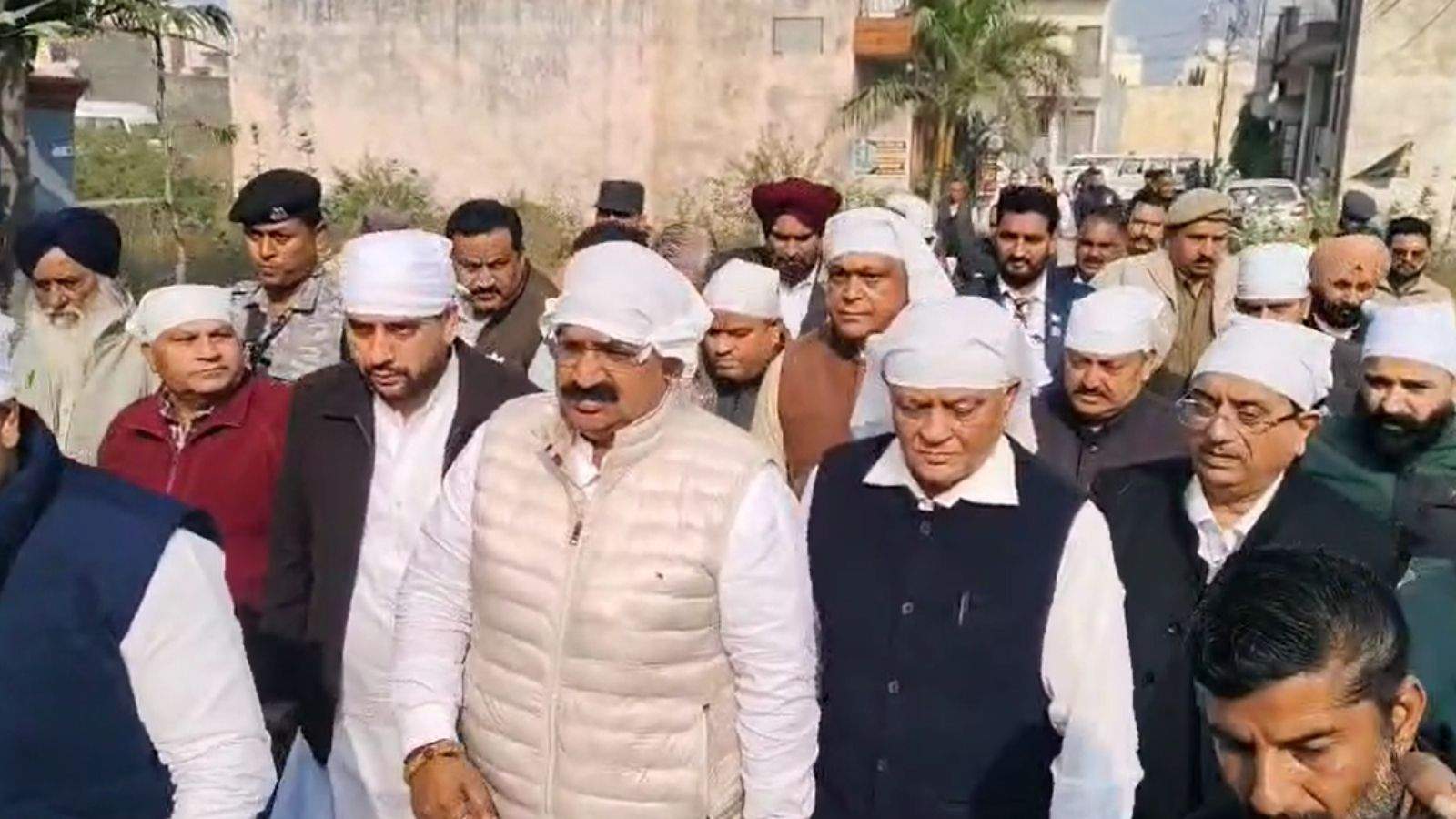 13-year-old girl murder case: BJP working president Ashwani Sharma reaches victim's family's house