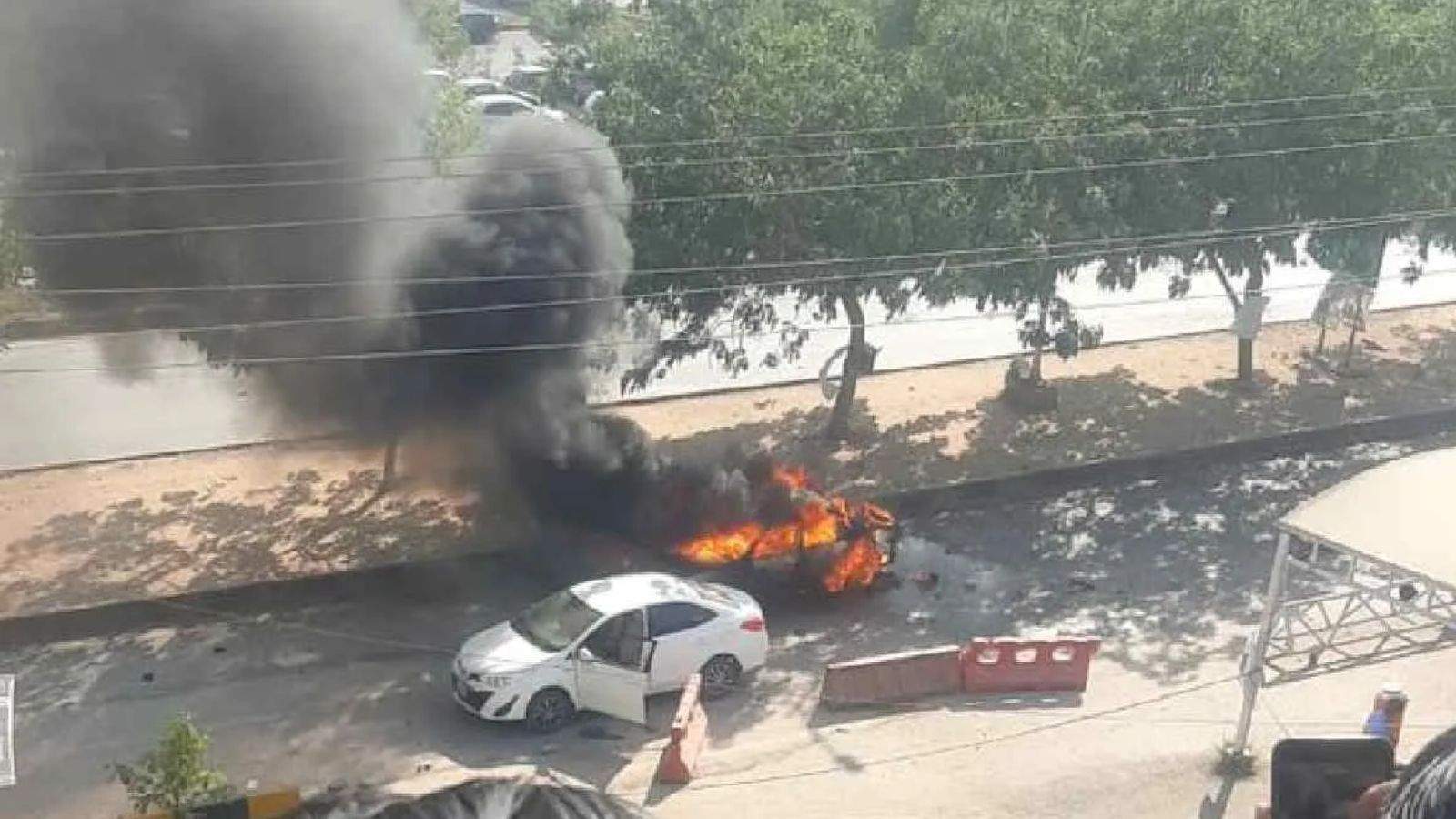 Suicide attack in Pakistan, 12 dead, emergency declared