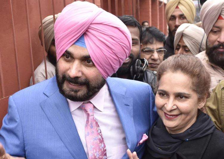 Navjot Kaur Sidhu Targets Congress Leaders