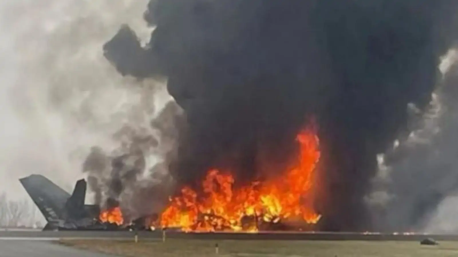 Another plane crash in America, business jet crashes while landing in North Carolina