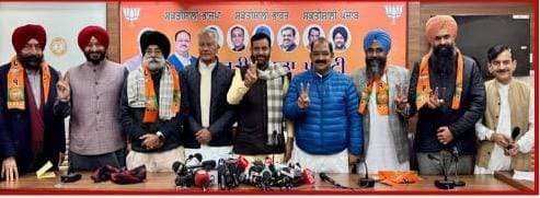 Entry of 4 big leaders in Punjab BJP