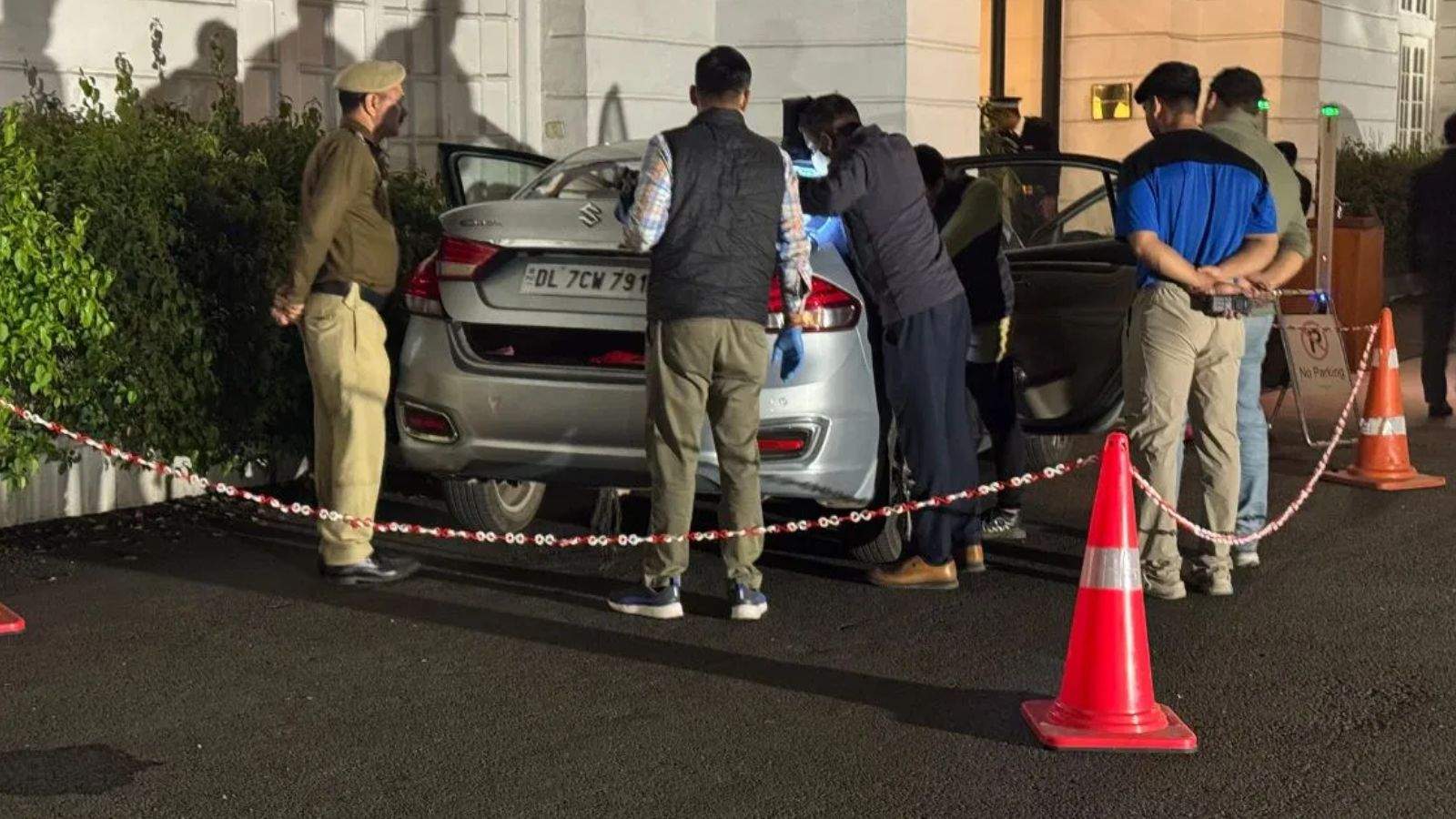 Gangster Lawrence Bishnoi's lawyer attacked