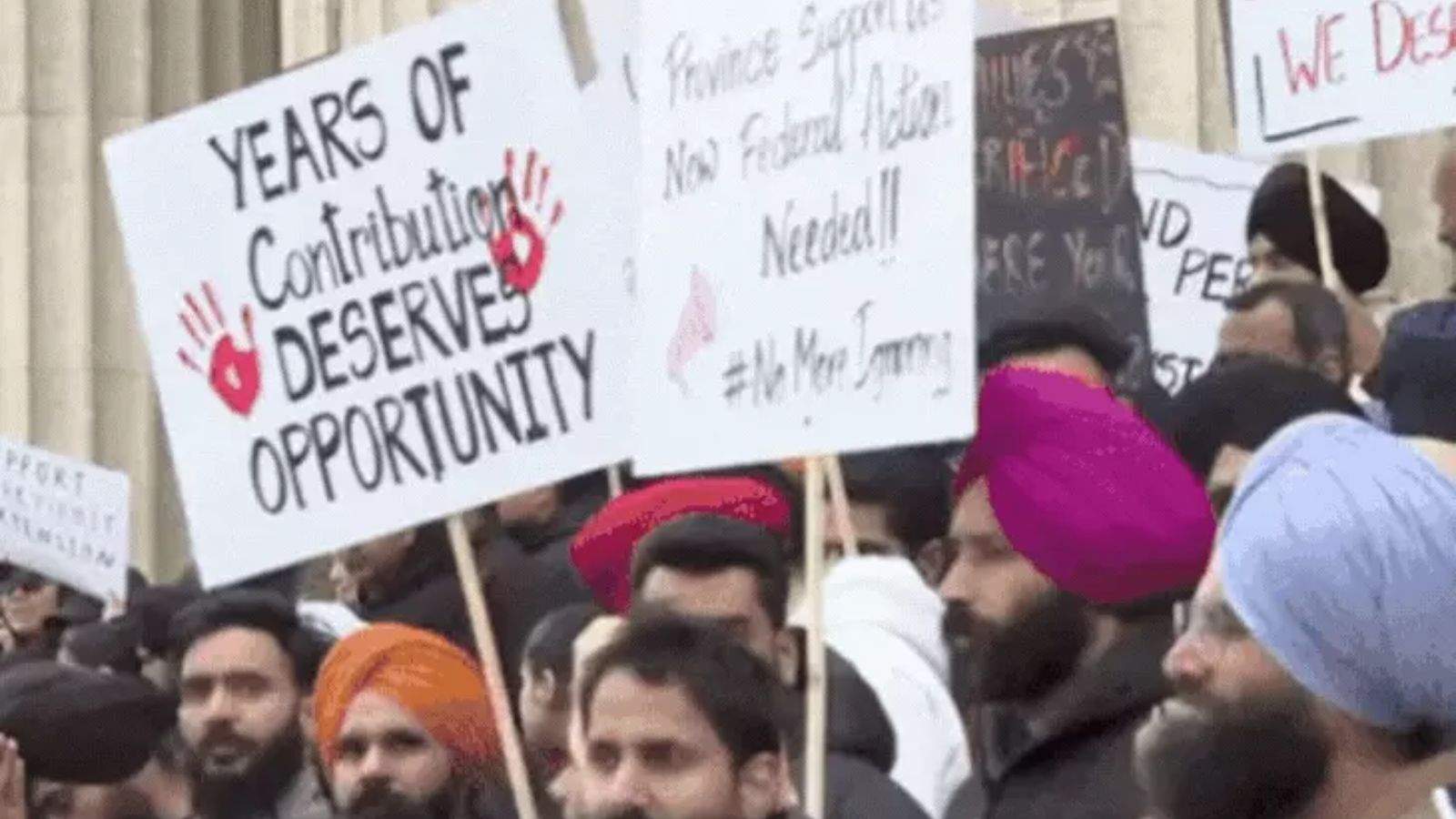 Punjabi students in Canada face the threat of deportation!