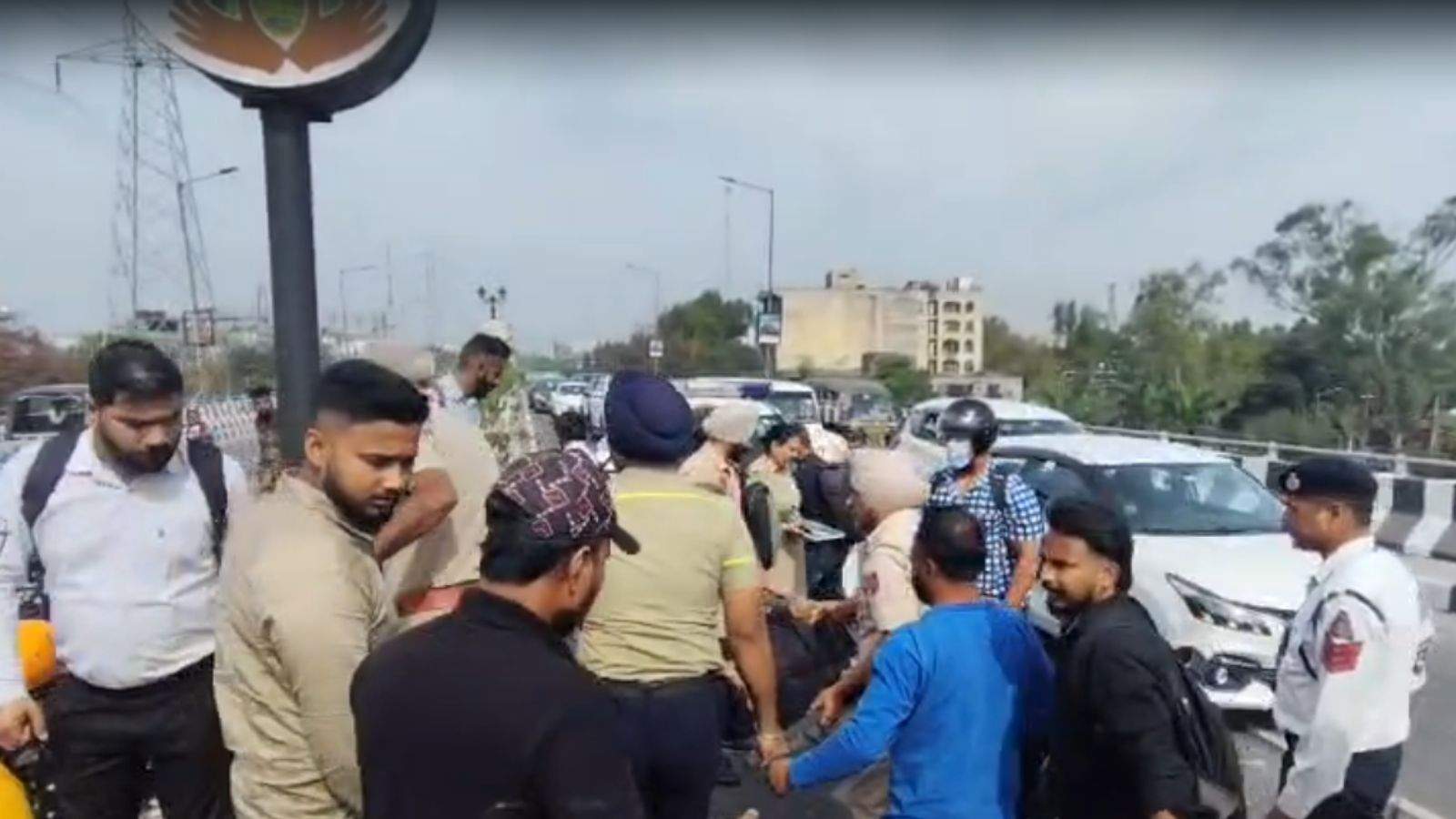 Painful accident on Jalandhar bus stand flyover