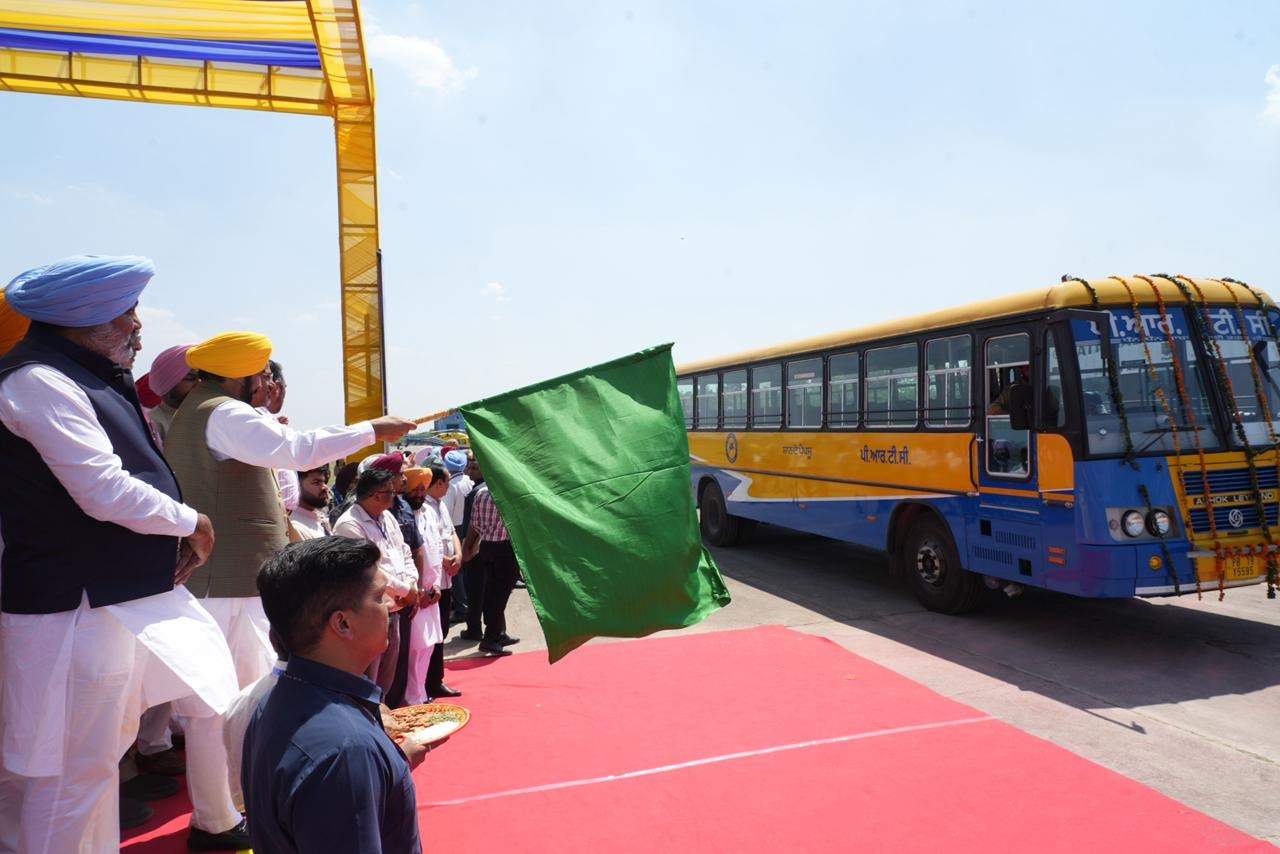 Punjab CM Bhagwant Mann Inaugurates 142 Cr Projects, Flags Off Buses In Patiala