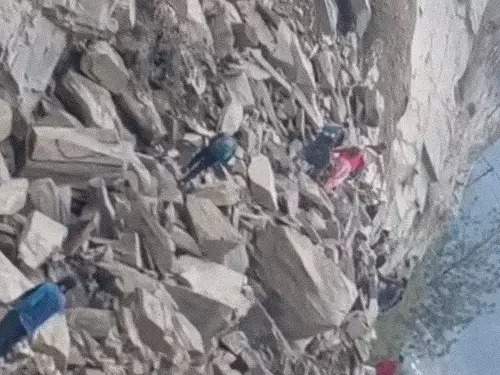 Pathankot Bharmour Nationnal Highway Landslide Punjab Himachal Chamba