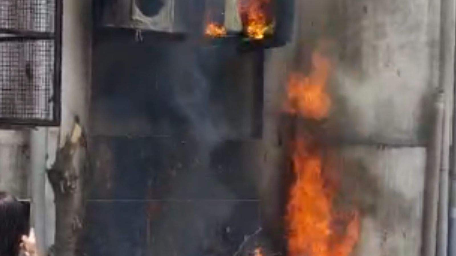 Fire breaks out outside mall in Jalandhar Model Town