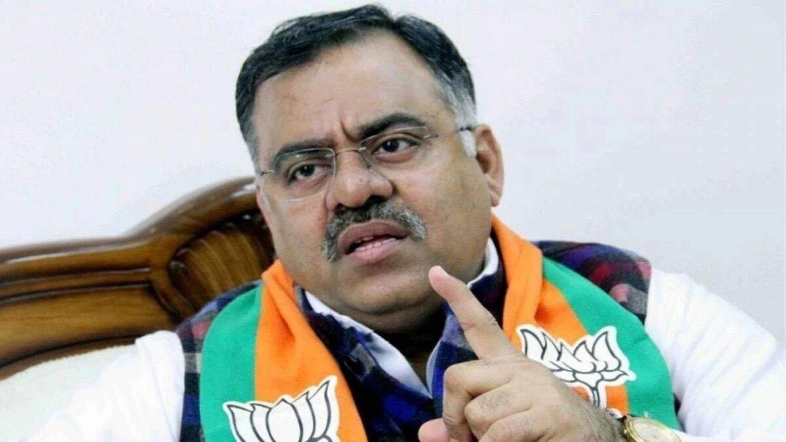 BJP leader Tarun Chugh issues defamation notice to CM Bhagwant Mann