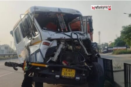 Punjabi singer's car meets with accident on Jalandhar-Amritsar highway; family has a narrow escape.